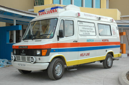 1444981823-Ambulance